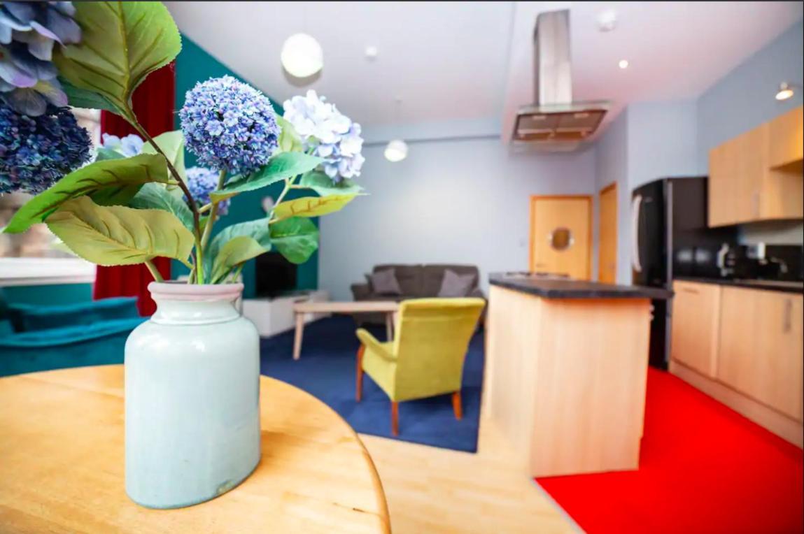 Renfield Apartment, Bright And Spacious Home غلاسغو المظهر الخارجي الصورة